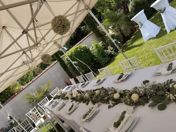 Bohème dans un jardin – Image 6